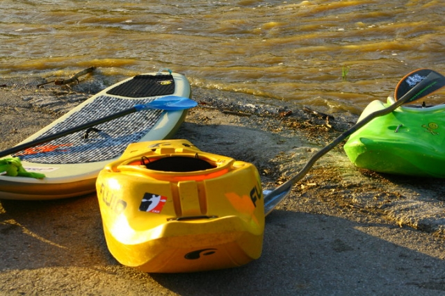  Kayak et kayak de pagaie 